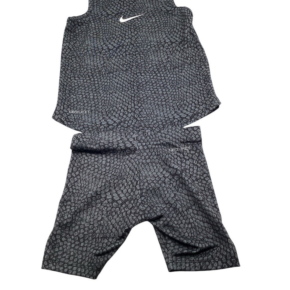 Nike Girls Dri-FIT 2-Piece Outfit Set Tank Top Biker Shorts Black 6 - Picture 3 of 8